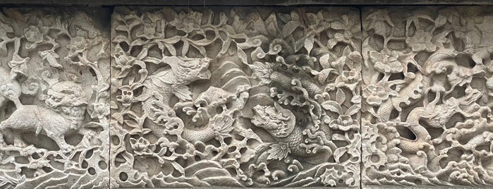 Relics of Ming Dynasty Palace is one of Nanjing.