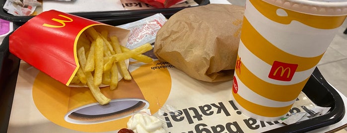 McDonald's is one of İST semt.