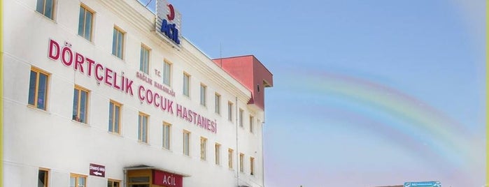 Dörtçelik Çocuk Hastanesi is one of Posti che sono piaciuti a Murat karacim.