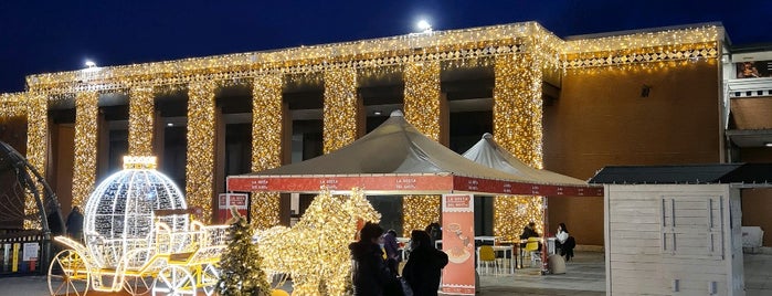 Centro Commerciale Collestrada is one of Umbria.