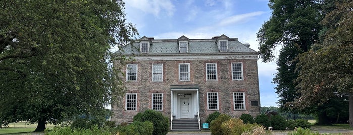 Van Cortlandt House Museum is one of ny2.