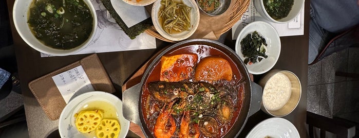 Gozipfish Jungmun is one of Seena Eats Korea.