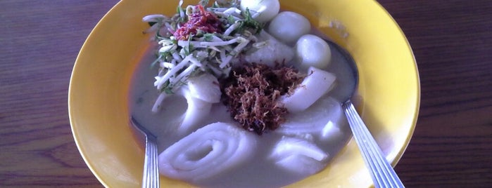 Warong By-T Laksam is one of Top 10 restaurants when money is no object.