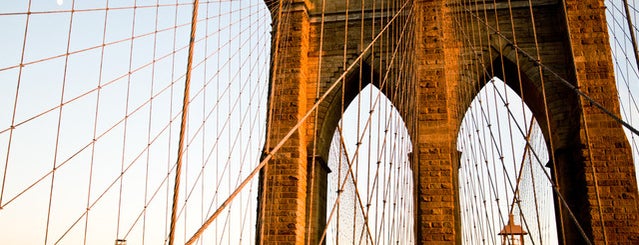 สะพานบรูคลิน is one of City Guide to New York City.