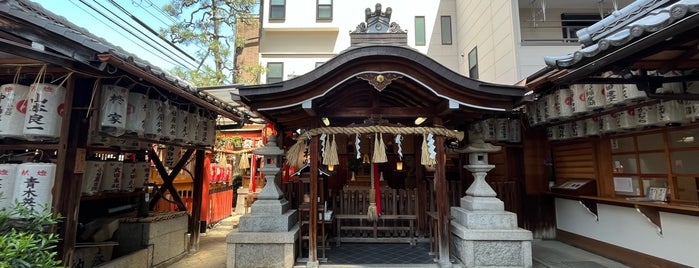 白山神社 is one of 京都府中京区2.