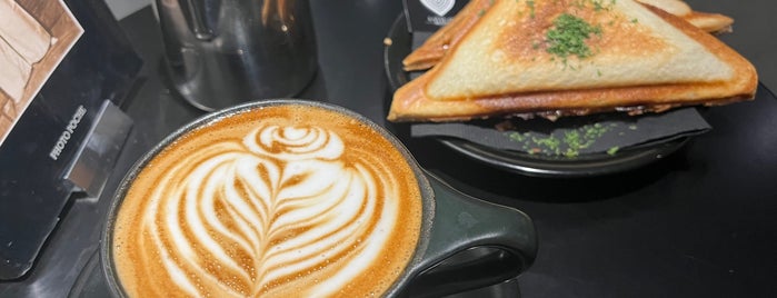 Latte Art Mania Tokyo is one of Juha's Tokyo Wishlist.