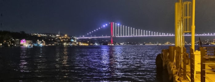 Maa Lounge is one of İstanbul.