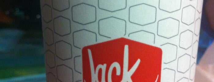 Jack in the Box is one of Locais curtidos por Stacy.