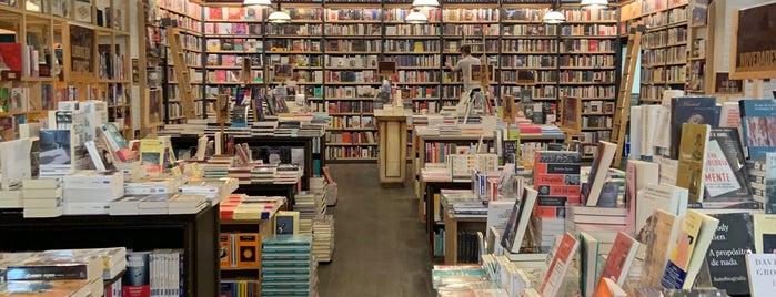 El Péndulo is one of Librerías.