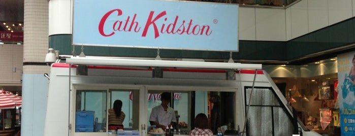 Cath Kidston is one of わしづかみ雑貨.
