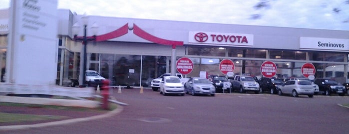 Toyota Concessionária is one of สถานที่ที่ Catarina ถูกใจ.