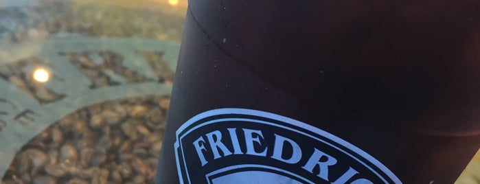 Friedrich's Coffee is one of Orte, die Jeff gefallen.