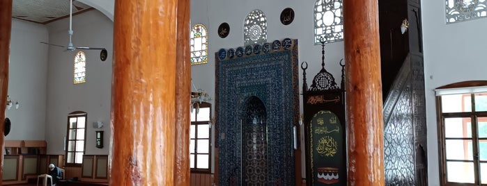 İskilip Ulu Camii is one of Çorum Tarihi Yerler ve Doğal Güzellikler.