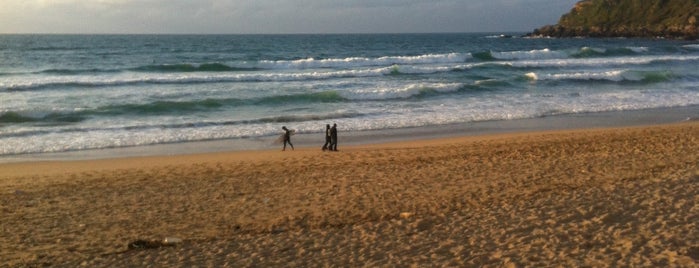 Playa de La Zurriola is one of Surf Spots.