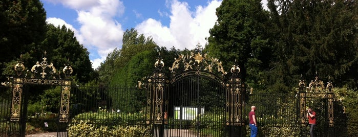 Regent's Park is one of London inspirations.