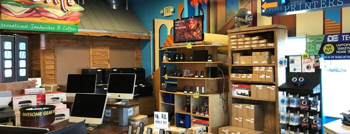 Discount Electronics is one of The 7 Best Electronics Stores in Austin.