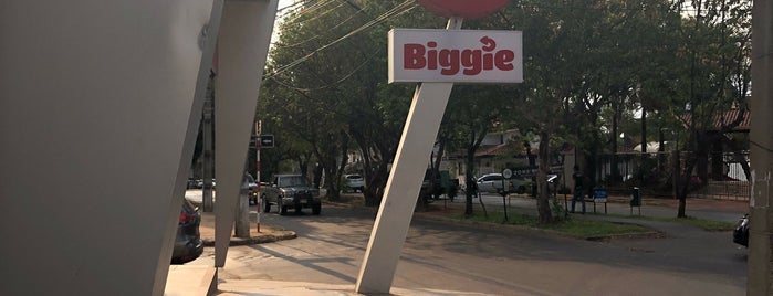 Biggie - Boggiani is one of สถานที่ที่ Rocio ถูกใจ.