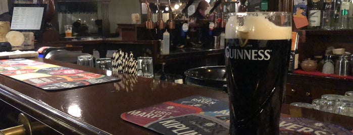 Paddy's Irish Pub is one of Pub da visitare.