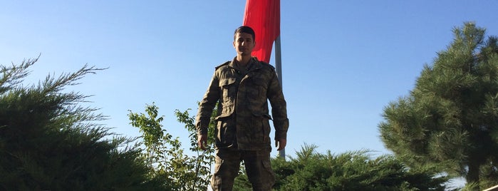 Şükrüpaşa Kışlası is one of Ceyhan Ceylan Rambo.