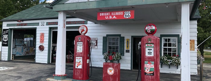 Ambler's Texaco Gas Station is one of Route 66.