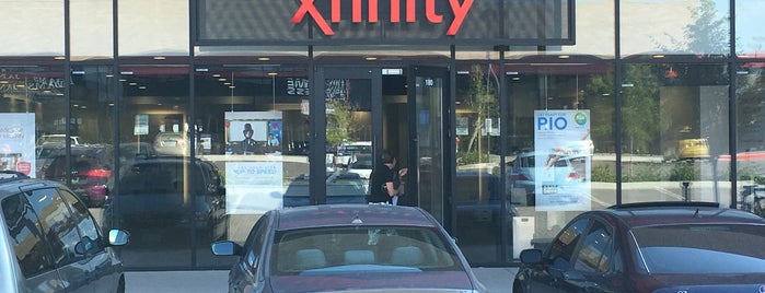 xfinity is one of Marizzaさんのお気に入りスポット.