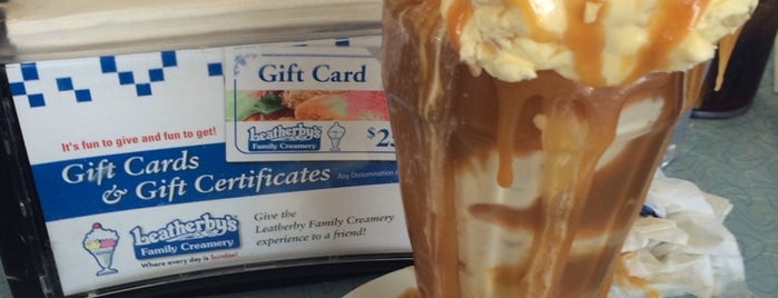 Leatherby's Family Creamery is one of Lugares favoritos de Terry.