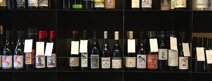 The Wine Store is one of もっと！おいしい酒場。.