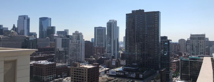 77 W. Huron Rooftop is one of Must-visit Great Outdoors in Chicago.