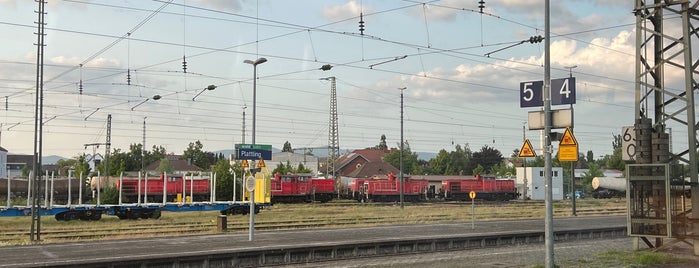 Bahnhof Plattling is one of Bahn.