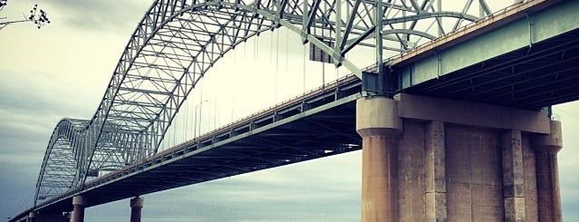 Hernando de Soto Bridge is one of Memphis Sights.