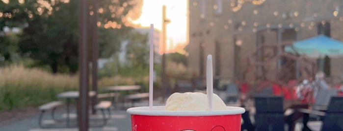 Bebezito Ice Cream is one of Twin Cities Ice Cream Spots.
