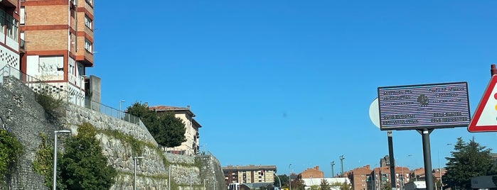 Zumaia is one of Donostia en cinco dias.