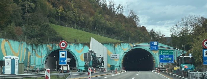 Tunnel Ebenrain is one of CH / Tunnels / A2 Basel - Chiasso.