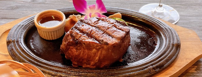 Steak House Beefy's is one of 沖縄 那覇-宜野湾-慶良間-石垣.