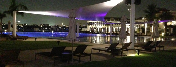The Ritz-Carlton Abu Dhabi is one of Ailie'nin Beğendiği Mekanlar.