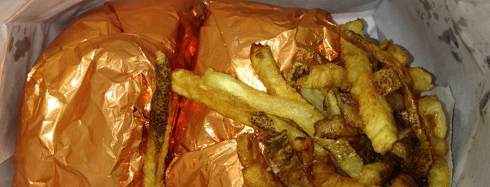 Dick's Drive-In is one of The 15 Best Places for French Fries in Capitol Hill, Seattle.