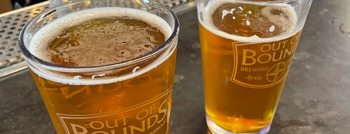 Out of Bounds Brewing Company is one of Locais curtidos por Justin.