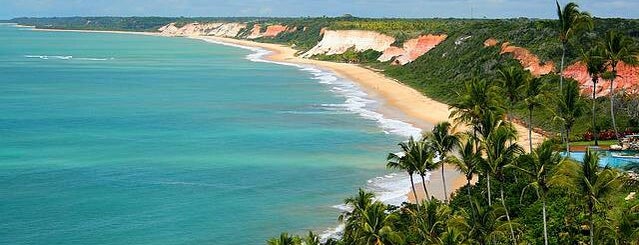 Praia Pitinga is one of สถานที่ที่ Rafael ถูกใจ.
