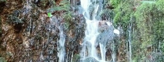 Cascadas de Acaluca is one of Posti che sono piaciuti a Edgar.