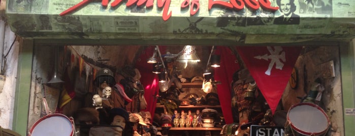 Army Of Love Shop is one of Kişisel.