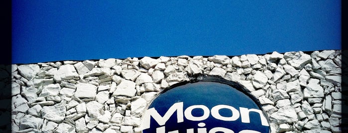 Moon Juice is one of Santa Monica.