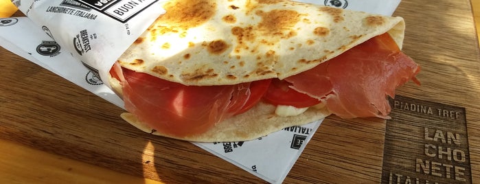 Piadina Tree is one of Orte, die Enrique gefallen.