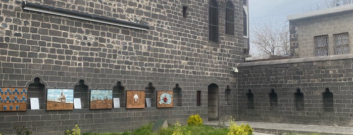 Kent Müzesi Cemilpaşa Konağı is one of Gezilecek Yerler.