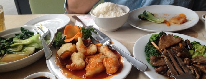 Luk Yuen is one of Top 10 restaurants when money is no object.
