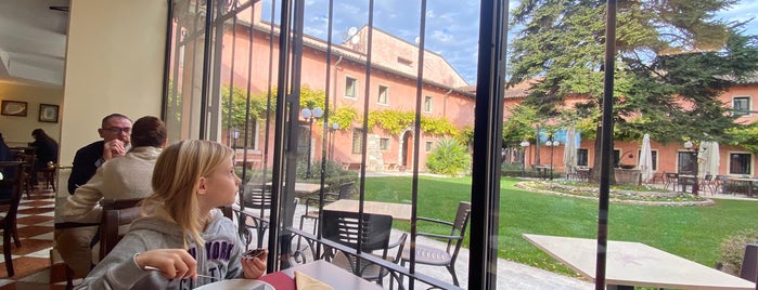 Villa Quaranta Park Hotel - Ospedaletto di Pescantina is one of Guide to Verona's best spots.