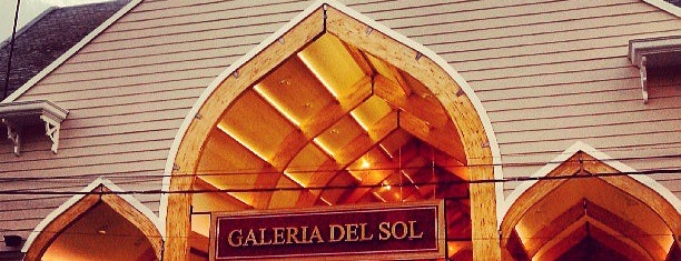 Galería del Sol is one of Bariloche.