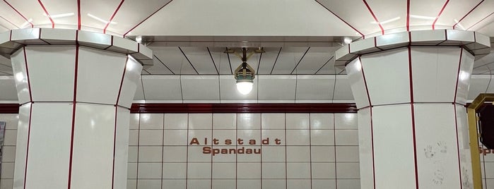 U Altstadt Spandau is one of U-Bahn Berlin.