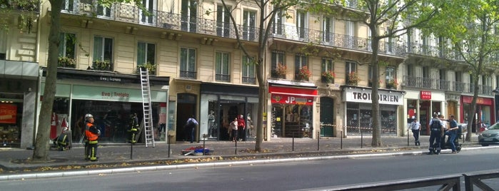 Boulevard Saint-Michel is one of Guide to Paris's best spots.