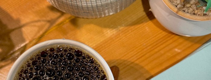 Ozzy Coffee & Roastety ، محمصة ومقهى اوزي is one of Riyadh cafes ☕️.