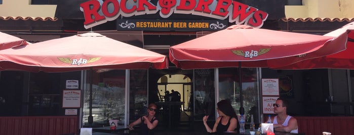 Rock & Brews is one of สถานที่ที่บันทึกไว้ของ Sandra.